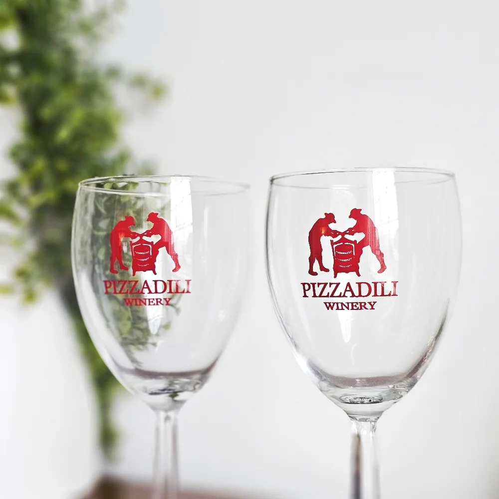 🍷 Pizzadili Winery Wine Glasses Set of 2 Stemmed Logo Glassware Barware